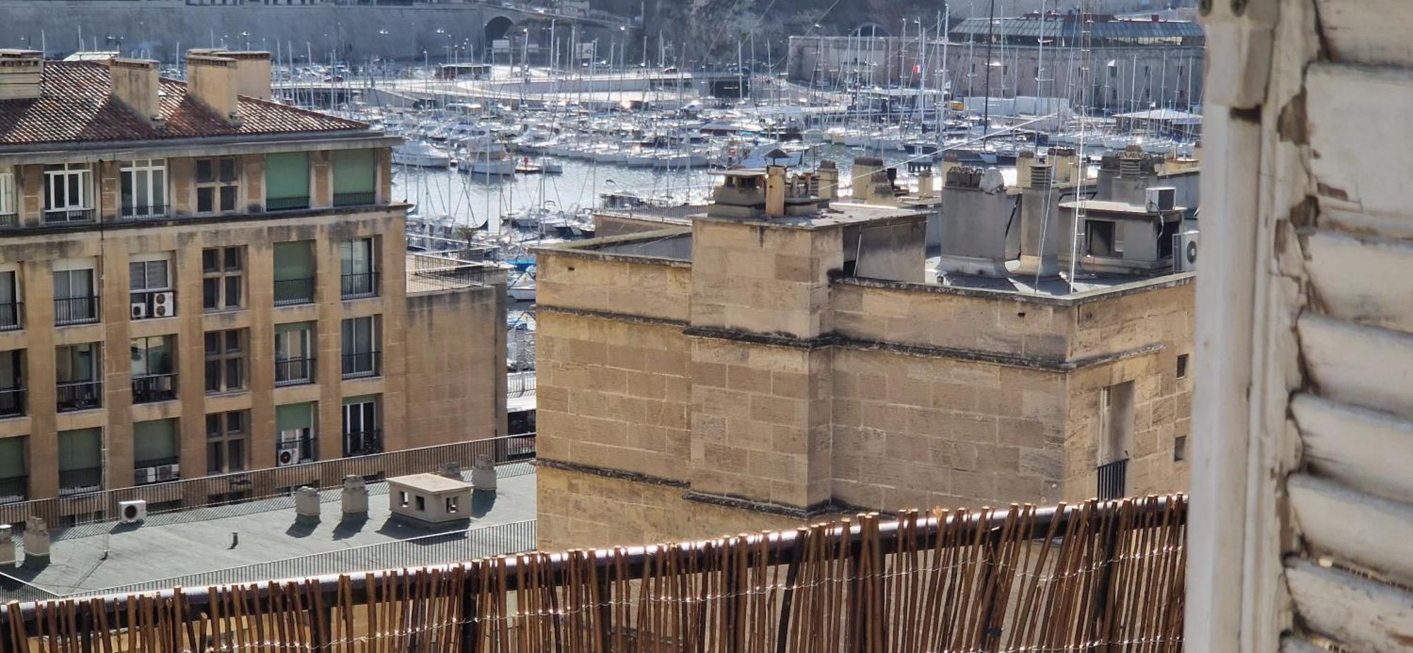 Le Perchoir Du Panier Apartment Marseille Luaran gambar